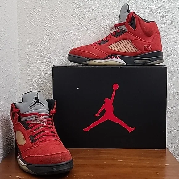 Jordan | Shoes | Air Jordan 5 Retro High Raging Bull 22  display picture 2